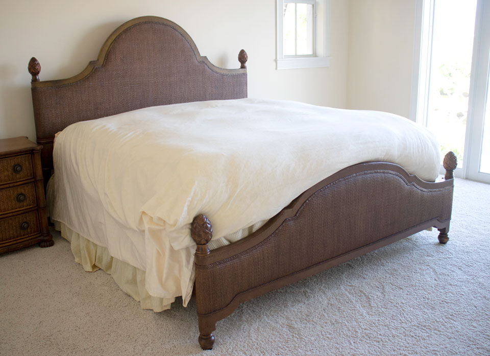 Estate Bedroom Furniture, Tommy Bahama King Size Bed