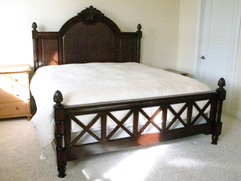 Item #08 - Tommy Bahama King Size Bed